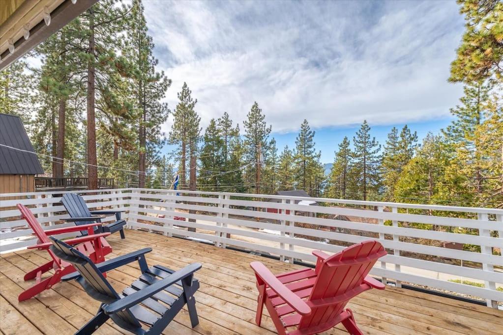 Lake Views, Pet-Friendly Cabin With Hot-Tub In King'S Beach キングスビーチ エクステリア 写真